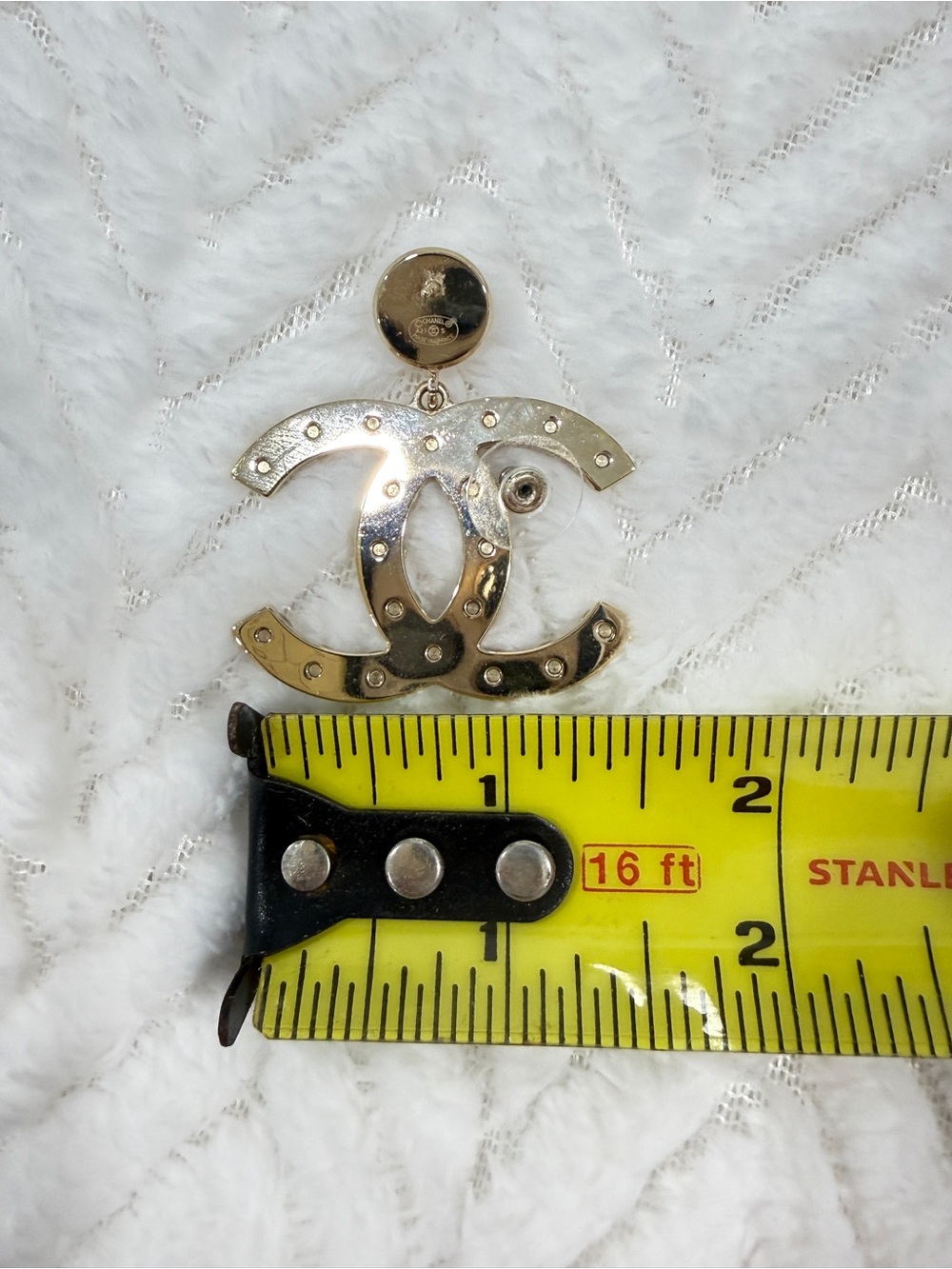 CHANEL Gold CC Logo Pearl Drop Earrings 100%AUTH 21S Large NIB Dangling Earrings - Picture 10 of 10